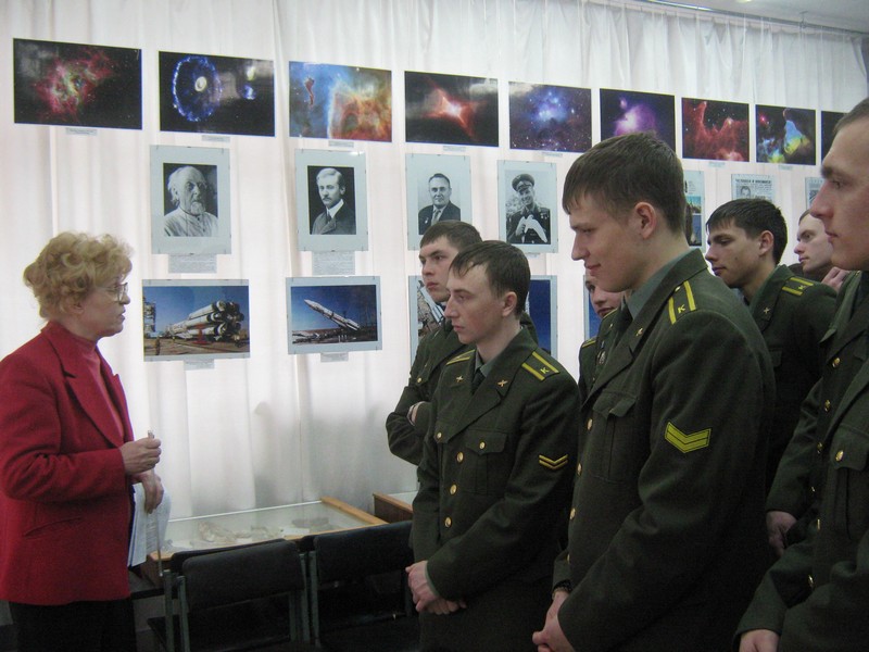 На выставке
